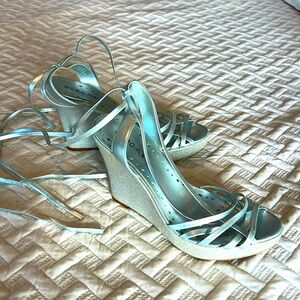 BCB Girls Sz 7.5 silver strappy, 4” wedge, heel, sparkly, holiday, Christmas ￼
